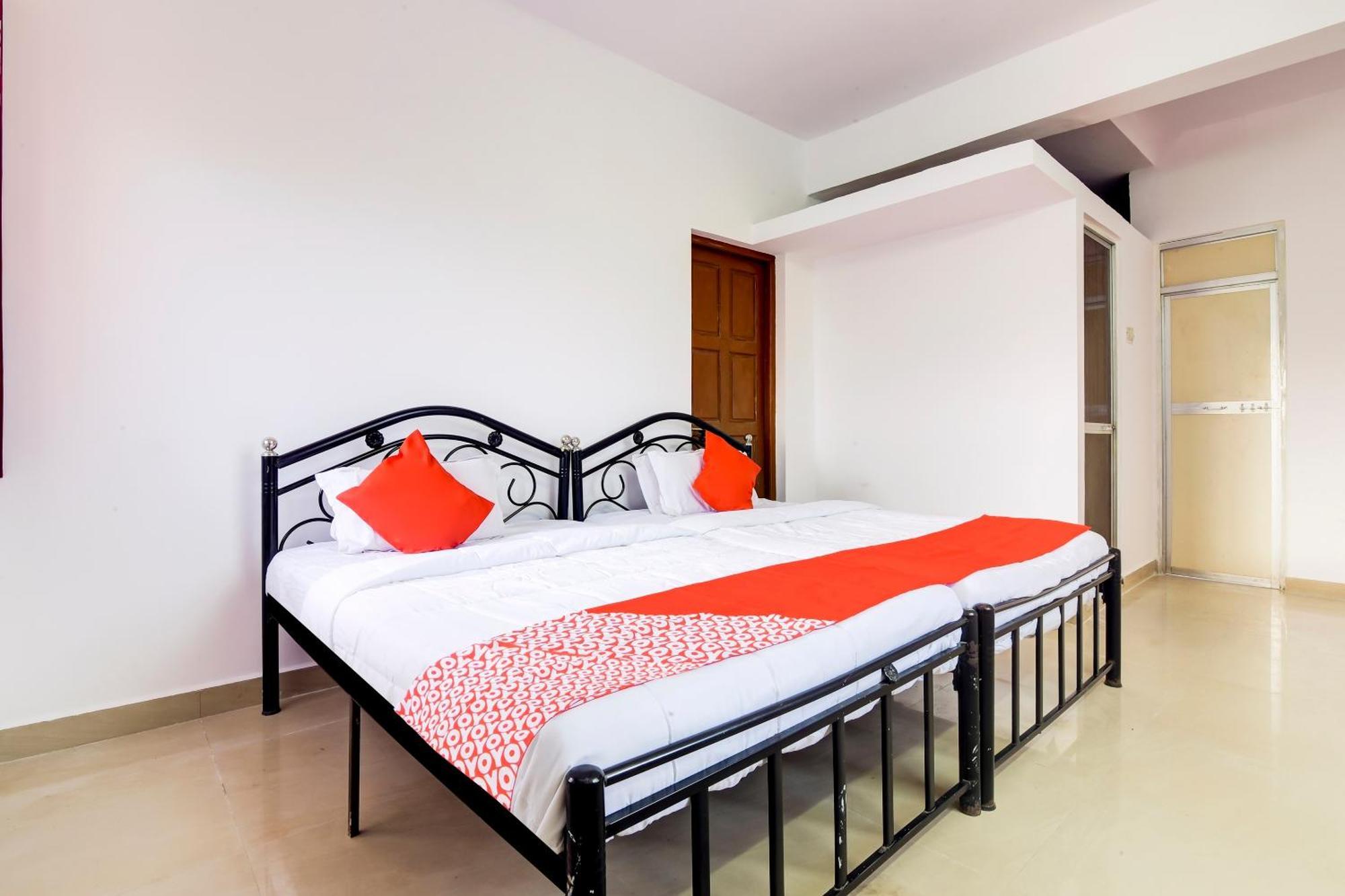 Hotel O Omkar Guest House Near Immaculate Conception Church Панаджи Екстериор снимка