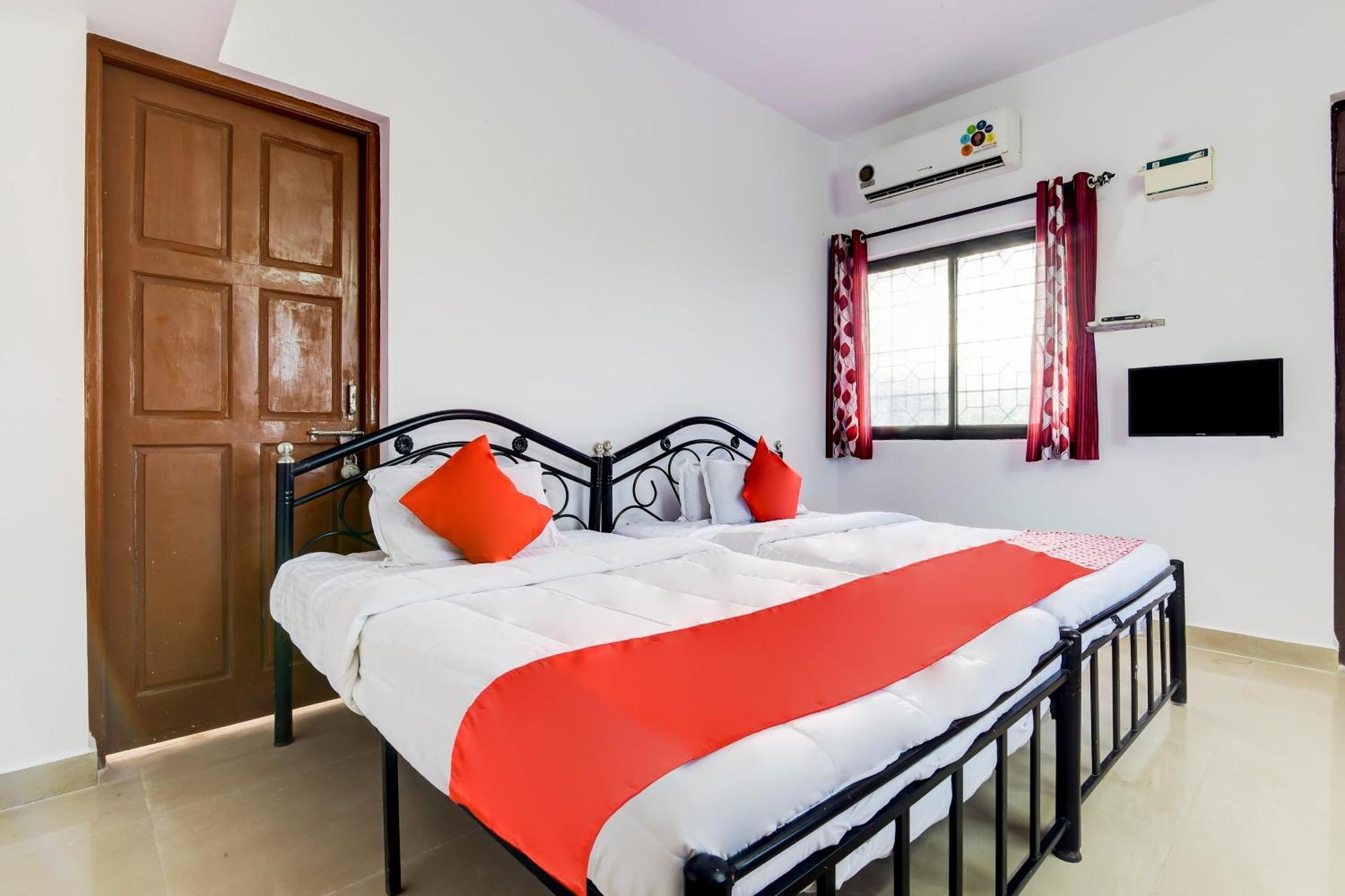 Hotel O Omkar Guest House Near Immaculate Conception Church Панаджи Екстериор снимка