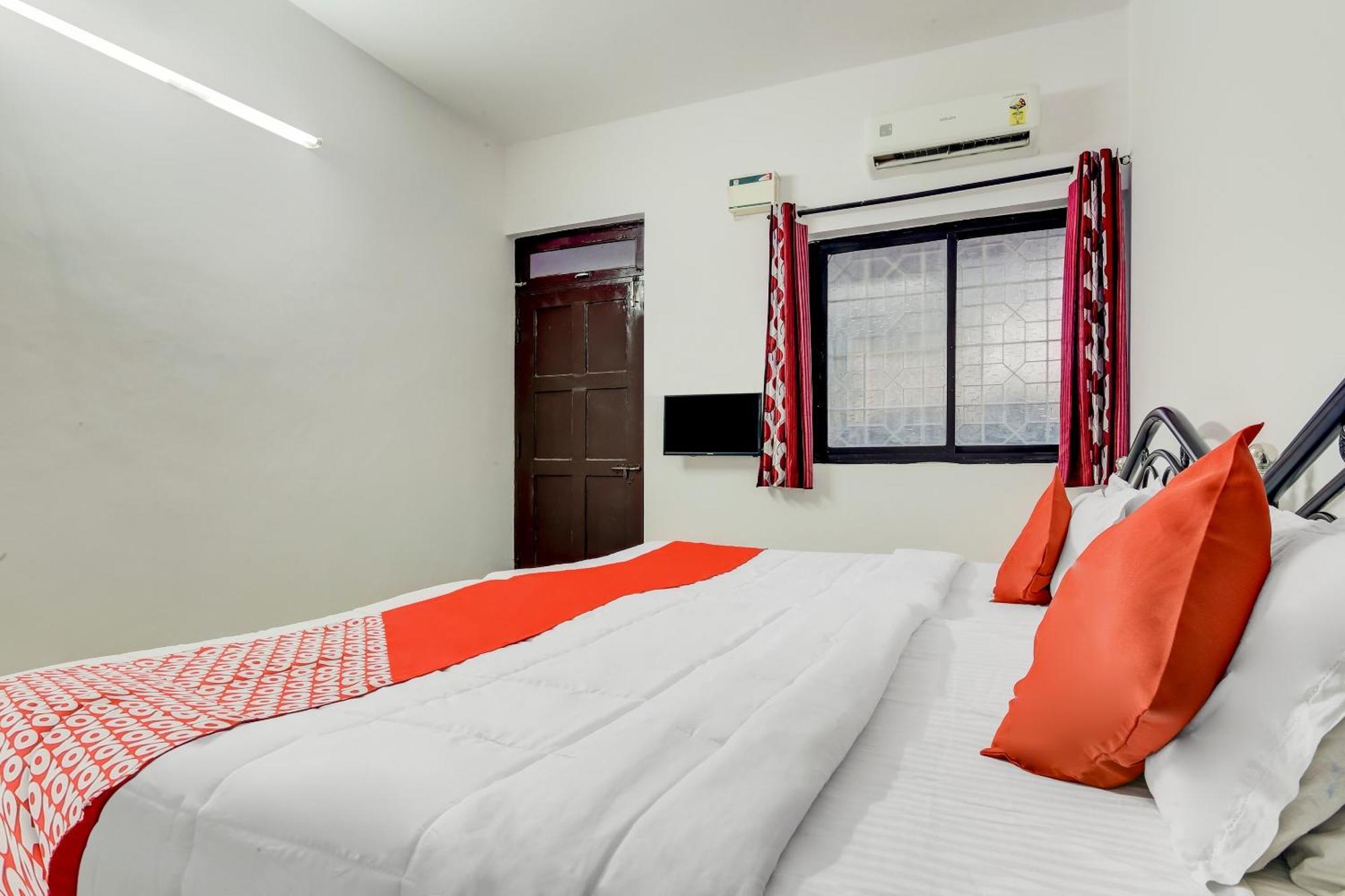 Hotel O Omkar Guest House Near Immaculate Conception Church Панаджи Екстериор снимка